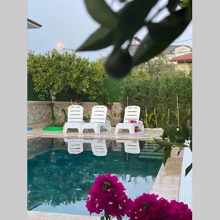 3+1 Mustakil Havuzlu * Fethiye